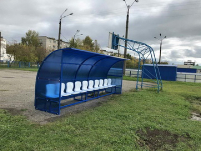 В рамках исполнения наказов избирателей депутатам Ивановской городской Думы выполняются ремонтные работы спортивных площадок МБУ &quot;Восток&quot;
